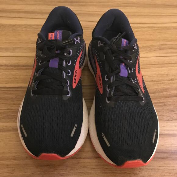 Brooks Women's Running Shoes - Black and Purple - Picture 3 of 7